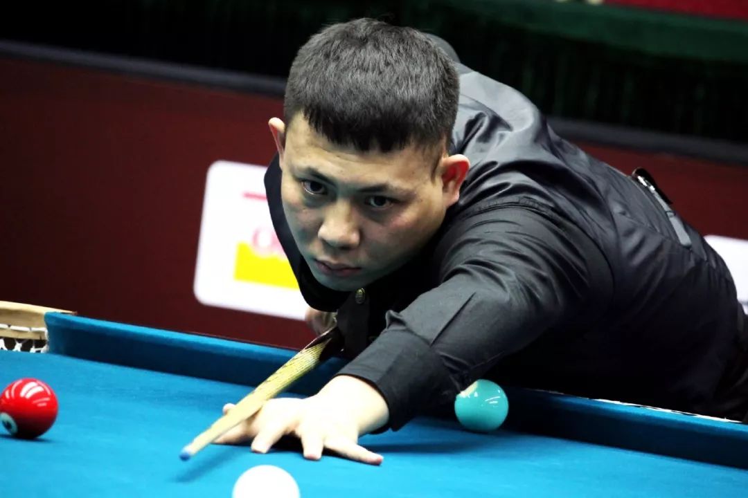 手球员在争 手球员在争